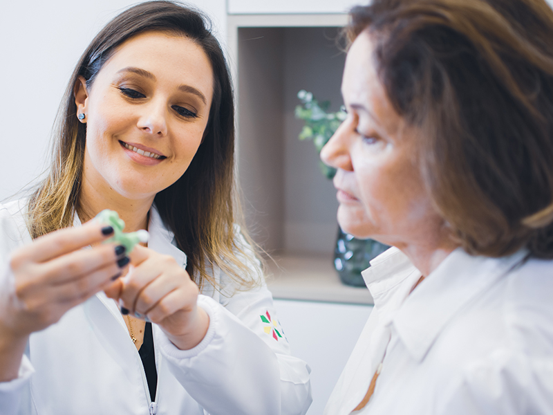 IAE Adaptacao Aparelhos Auditivos